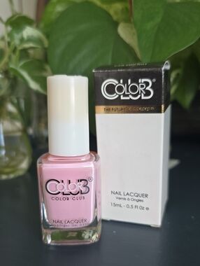 6/7 color club nail polish